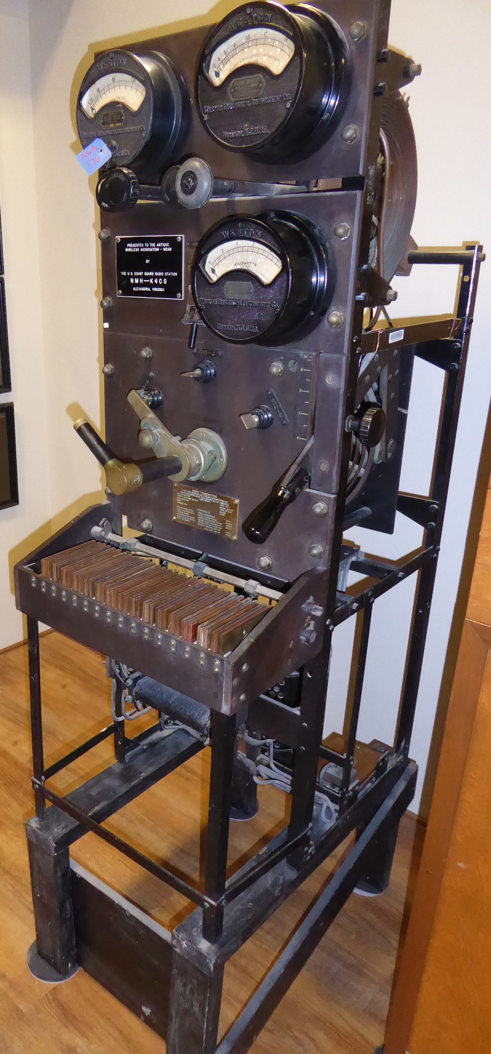 /se1060_1917_05 Marconi 1KW Transmitter4.JPG